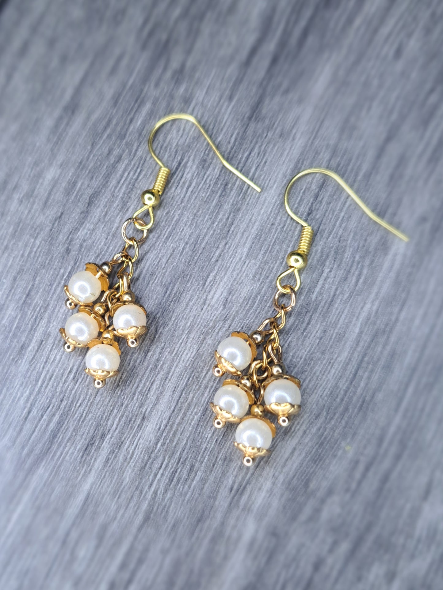 Pearl gold tone stainless steel earrings