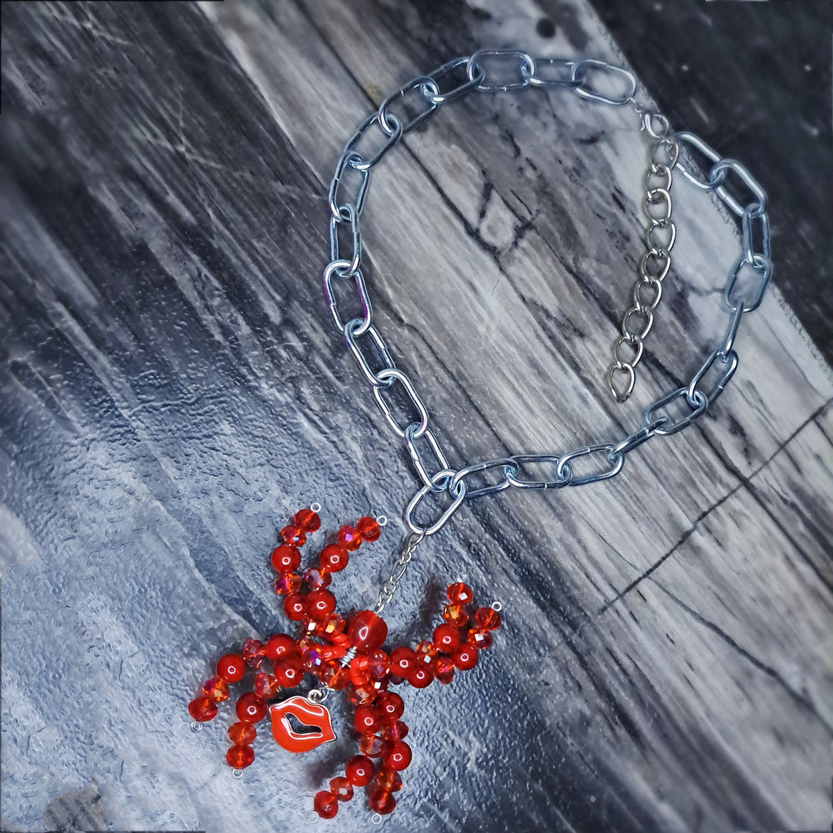 Red Spider stainless steel chain choker