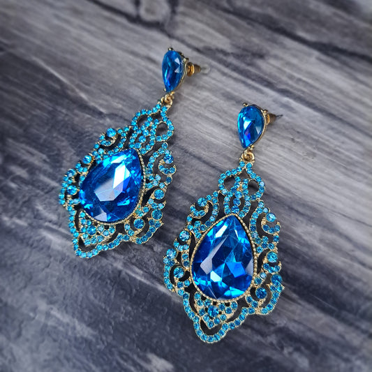 Vintage Blue gem earrings